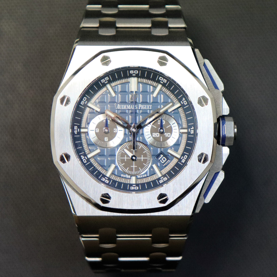 オーデマピゲ 【AUDEMARS PIGUET】ロイヤルオーク オフショア クロノグラフ26480TI.OO.A027CA.01 買取