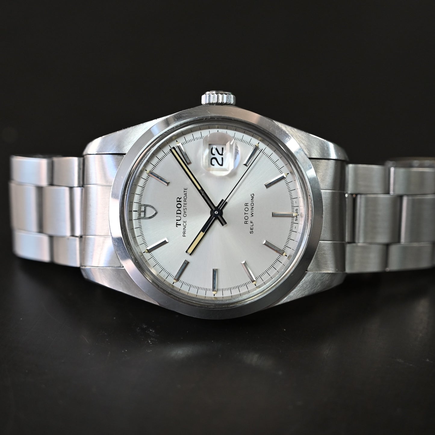 【TUDOR】チューダー オイスターデイト ビッグケース Ref.74100 ヴィンテージ