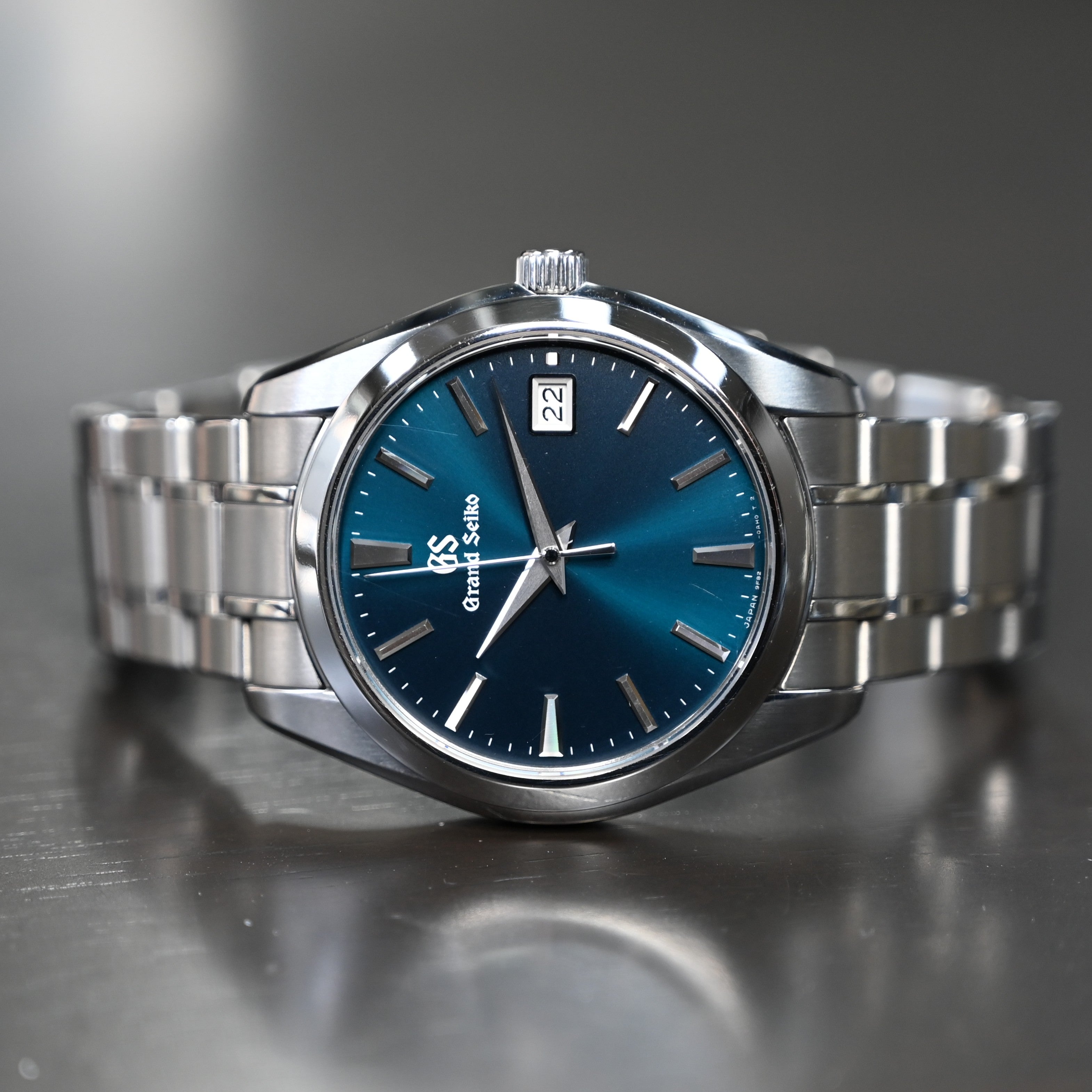 Grand Seiko】 グランドセイコー SBGV233 青緑色 ブライトチタン 9F82
