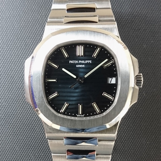 パテック フィリップ ノーチラス 【Patek Philippe Nautilus】5711