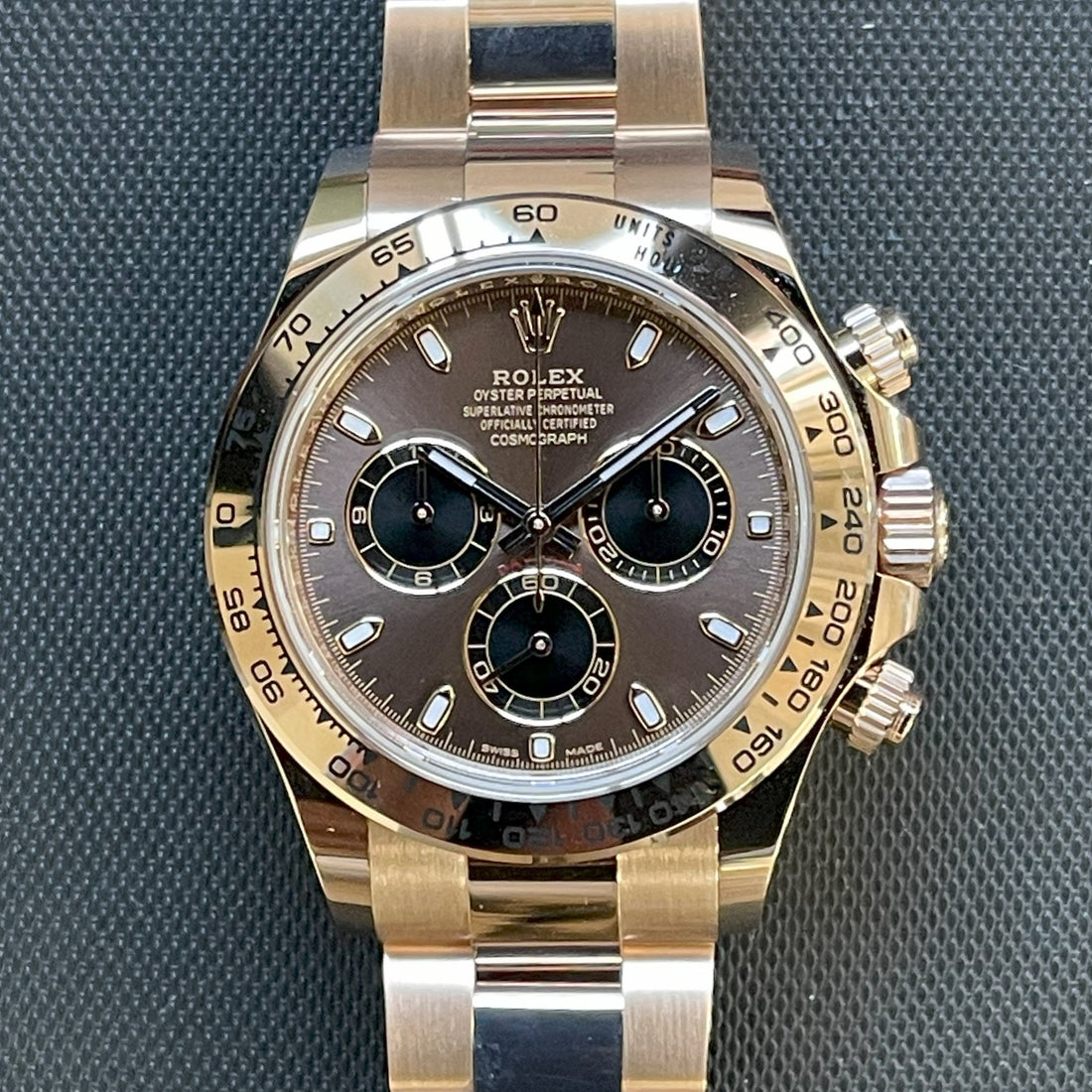 【ROLEX】ロレックス デイトナ　116505 チョコレート文字盤　中古　買取